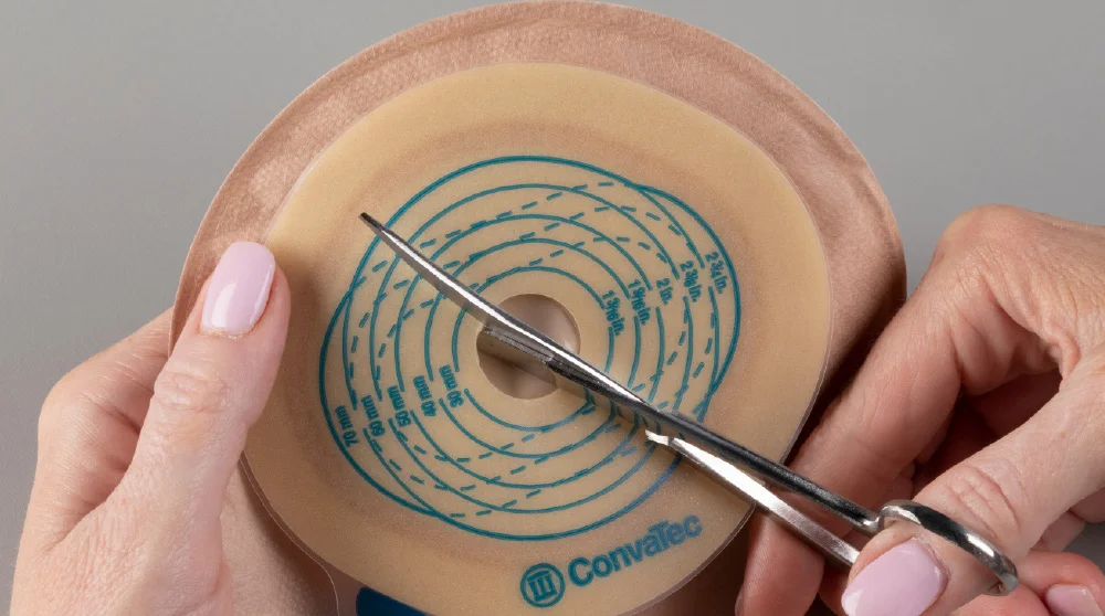 Auschneidbare Hautschutzplatte