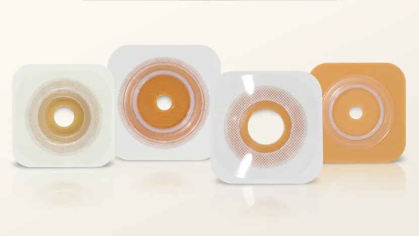 白と茶色のオブジェクトのグループ